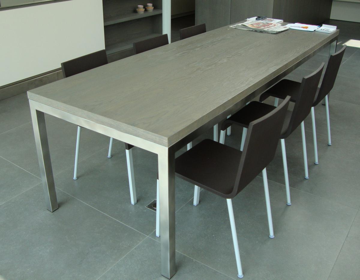 Tafels en onderstellen - Onderstel eettafel - Inox rechtlijnig geborsteld