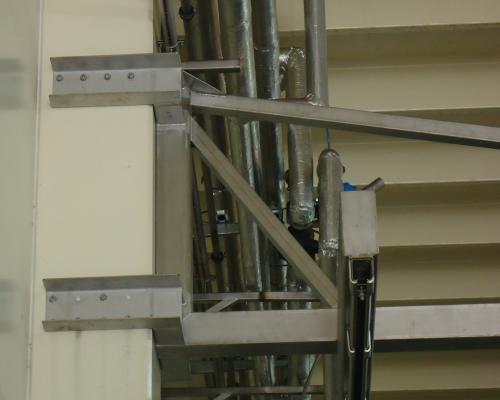 Industrie - Rolbrug boven kookketels - Inox