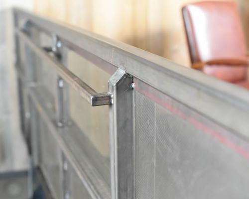 0024454 Zolderluik - Glas - Staal - Manueel - Binnen + Balustrade