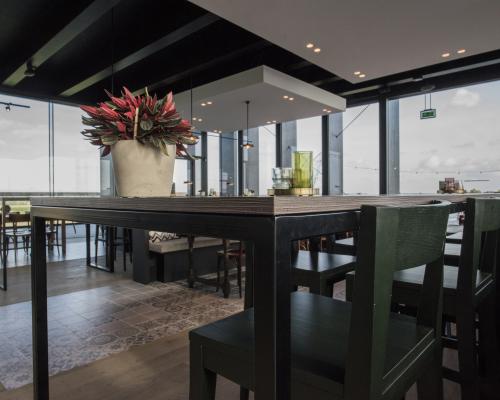 Tafels en onderstellen - Onderstel bartafel - Staal gelakt