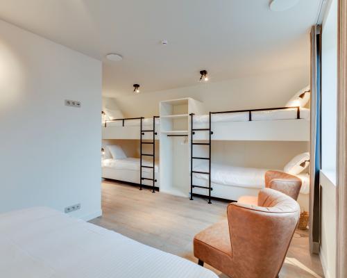  Interieur - Bedladder - Valbeveiliging stapelbed - Staal gelakt