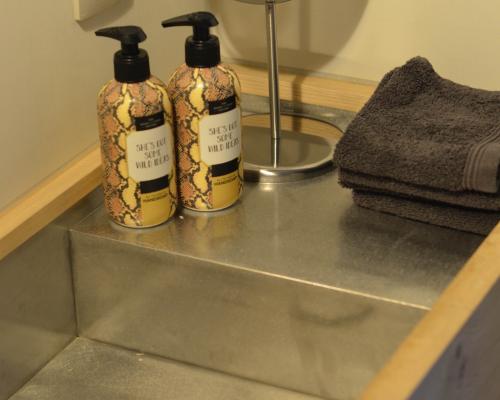 Interieur - Lavabo - Spoelbak - Inox excentrisch geschuurd