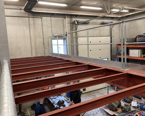Trappen en platformen - Dragende constructie - Bordes - Staal