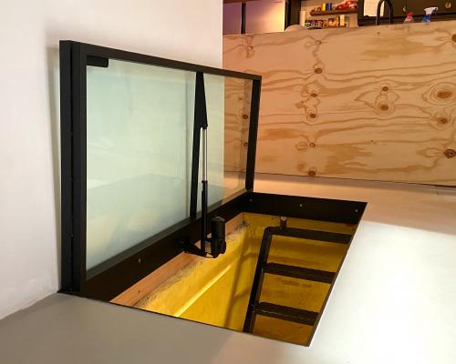 0033294 Kelderluik - Glas - Inox gelakt - Elektrisch - Binnen