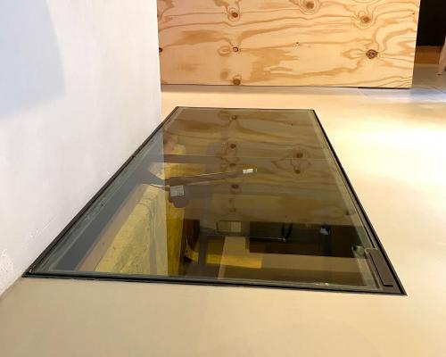 0033294 Kelderluik - Glas - Inox gelakt - Elektrisch - Binnen