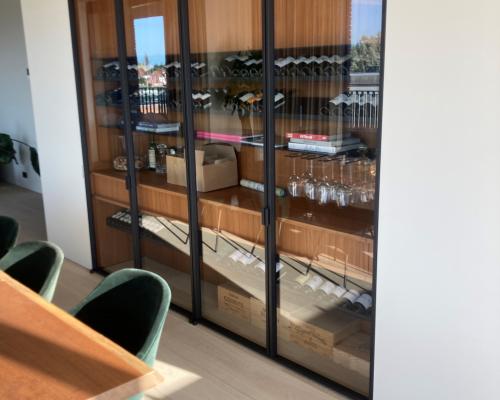 Barkastdeuren+ legplanken + glazenhouder - Inox gelakt