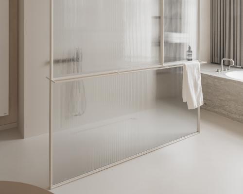 Douchewand Noël - Doucheraam - Inox gelakt - Flute glas - 2z gekleefd - Handdoekbaar - Legbank