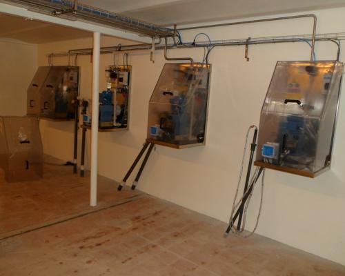 Bescherming machines - Zwevende kast - Inox - Plexi