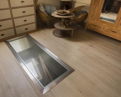 Passerelle - Glazen platform - Inox rechtlijnig geborsteld - Anti-slip glas
